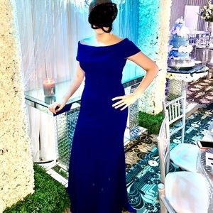 Evening Gown. Prom Dress. Long Dress.